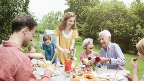 life cover - images - BANNER - two generation family - family medical history - 730x411